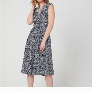 Jessica Howard Navy and White Floral Sleeveless  Dress Size 10